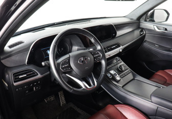 Подержанный автомобиль Hyundai Palisade 2019 года (9 фото)