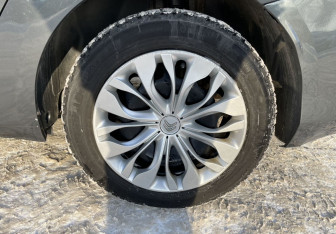 Подержанный автомобиль Citroen C4 Sedan 2014 года (9 фото)