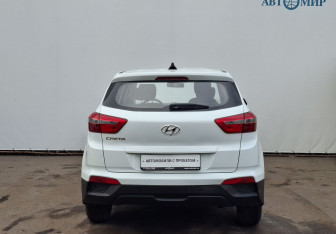Подержанный автомобиль Hyundai Creta 2019 года (6 фото)