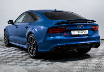 Подержанный автомобиль Audi RS 7 2016 года (7 фото)