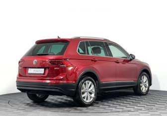 Подержанный автомобиль Volkswagen Tiguan 2020 года (5 фото)