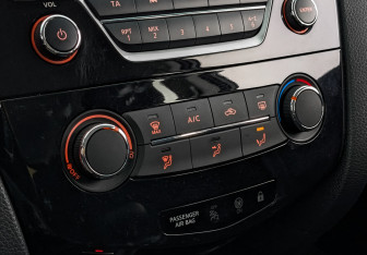 Подержанный автомобиль Nissan Qashqai 2019 года (21 фото)