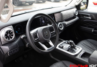 Подержанный автомобиль Tank 300 2023 года (11 фото)