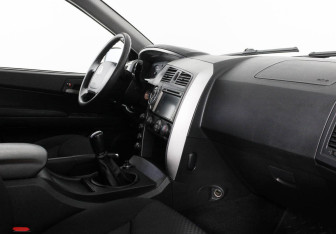 Подержанный автомобиль SsangYong Kyron 2013 года (6 фото)