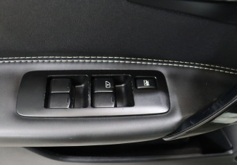 Подержанный автомобиль Nissan Qashqai 2013 года (11 фото)