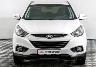 Подержанный автомобиль Hyundai ix35 2013 года (2 фото)