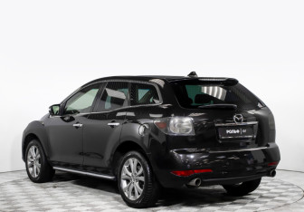 Подержанный автомобиль Mazda CX-7 2011 года (7 фото)