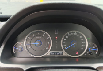 Подержанный автомобиль Honda Crosstour 2014 года (17 фото)