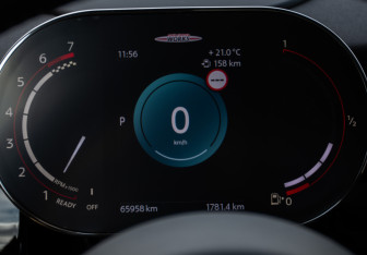 Подержанный автомобиль MINI Hatch 2021 года (10 фото)