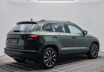 Подержанный автомобиль Skoda Karoq 2020 года (5 фото)