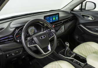 Подержанный автомобиль Москвич 3 2023 года (10 фото)