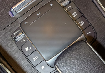 Подержанный автомобиль Mercedes-Benz GLE 2021 года (25 фото)