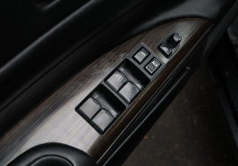 Подержанный автомобиль Nissan Teana 2011 года (17 фото)