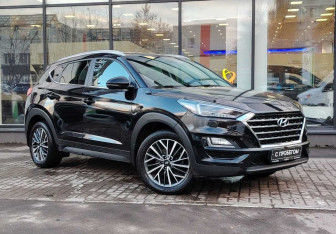 Подержанный автомобиль Hyundai Tucson 2020 года (3 фото)