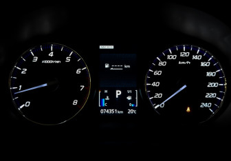 Подержанный автомобиль Mitsubishi Outlander 2022 года (13 фото)