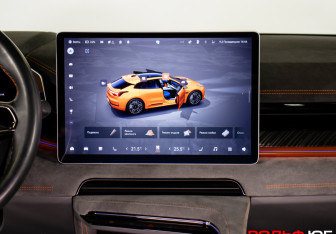 Подержанный автомобиль Zeekr 001 2023 года (16 фото)