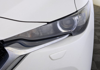 Подержанный автомобиль Mazda CX-5 2020 года (17 фото)