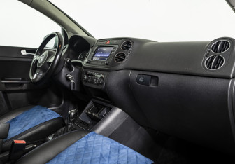 Подержанный автомобиль Volkswagen Golf Plus 2011 года (14 фото)