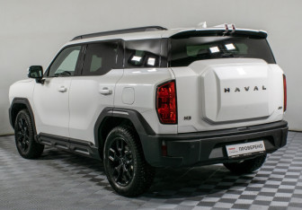 Подержанный автомобиль Haval H3 2024 года (7 фото)