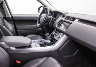 Подержанный автомобиль Land Rover Range Rover Sport 2014 года (9 фото)