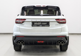 Подержанный автомобиль Geely Coolray 2023 года (6 фото)