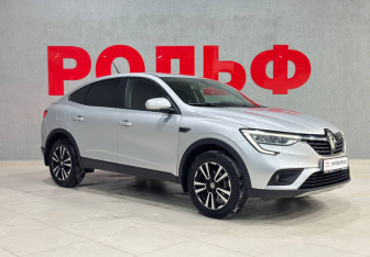 Подержанный автомобиль Renault Arkana 2019 года (3 фото)