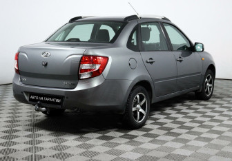 Подержанный автомобиль LADA (ВАЗ) Granta Sedan 2013 года (5 фото)