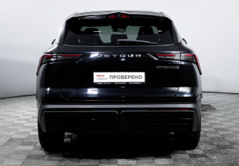 Подержанный автомобиль Jetour Dashing 2023 года (6 фото)