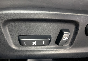 Подержанный автомобиль Lexus RX 2022 года (29 фото)