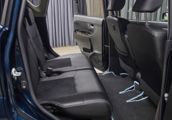 Подержанный автомобиль Daihatsu Move 2019 года (12 фото)