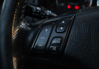 Подержанный автомобиль Mazda 6 Sedan 2005 года (16 фото)
