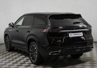 Подержанный автомобиль Jaecoo J8 2024 года (7 фото)