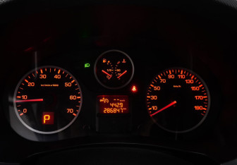 Подержанный автомобиль Citroen Berlingo 2021 года (15 фото)