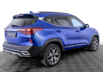 Подержанный автомобиль Kia Seltos 2022 года (5 фото)