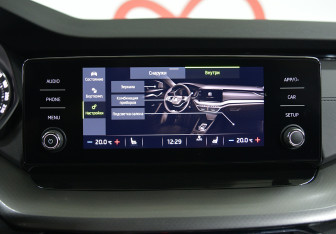 Подержанный автомобиль Skoda Octavia Liftback 2021 года (16 фото)