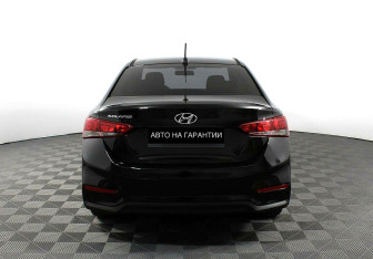 Подержанный автомобиль Hyundai Solaris Sedan 2017 года (4 фото)