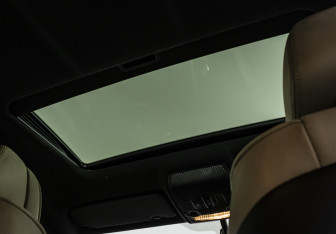 Подержанный автомобиль BMW X6 2008 года (18 фото)