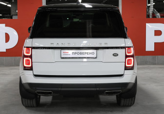 Подержанный автомобиль Land Rover Range Rover 2019 года (6 фото)