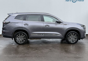 Подержанный автомобиль Chery Tiggo 8 Pro Max 2022 года (4 фото)