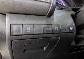 Подержанный автомобиль Toyota Camry Sedan 2018 года (26 фото)