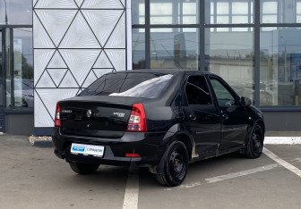 Подержанный автомобиль Renault Logan Sedan 2012 года (5 фото)