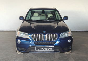 Подержанный автомобиль BMW X3 2011 года (2 фото)