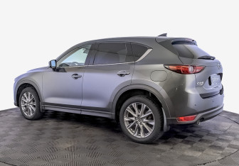 Подержанный автомобиль Mazda CX-5 2019 года (7 фото)