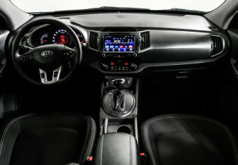 Подержанный автомобиль Kia Sportage 2013 года (8 фото)