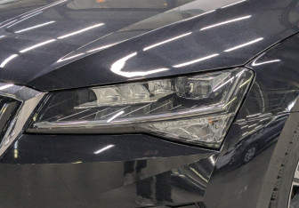 Подержанный автомобиль Skoda Superb Liftback 2025 года (11 фото)