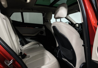 Подержанный автомобиль BMW X2 2019 года (14 фото)