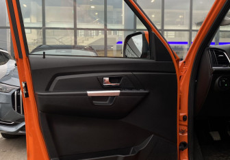 Подержанный автомобиль УАЗ Patriot 2021 года (17 фото)