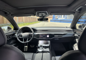 Новый Audi S8 2025 (12 фото)