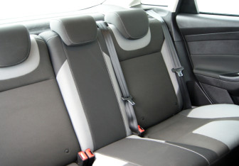 Подержанный автомобиль Ford Focus Sedan 2012 года (5 фото)