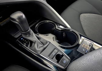 Подержанный автомобиль Toyota Camry Sedan 2021 года (28 фото)